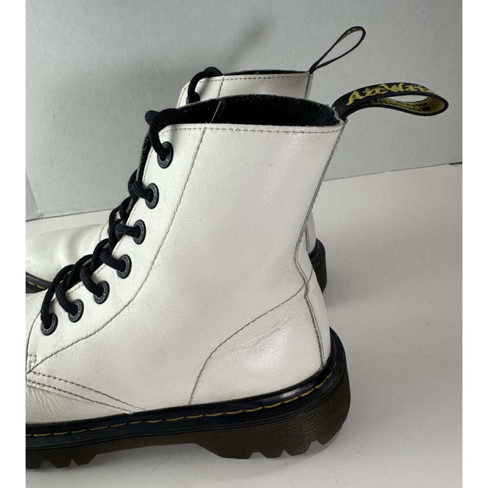 Dr. Martens Luana White Leather Lace Up Combat Ankle Boots AW004 Women’s Size 7 - Picture 10 of 16
